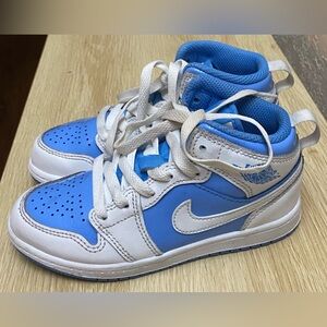 AIR JORDAN 1 Retro Mid Legend Size 12C